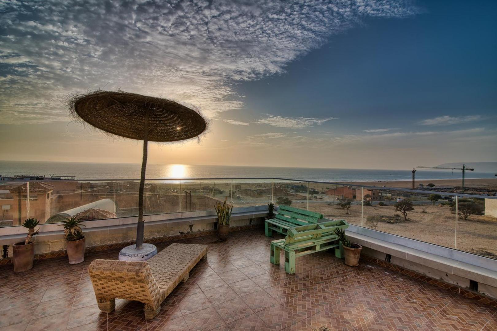 Pearl Surf Camp Morocco Hotel Imi Ouaddar Eksteriør billede