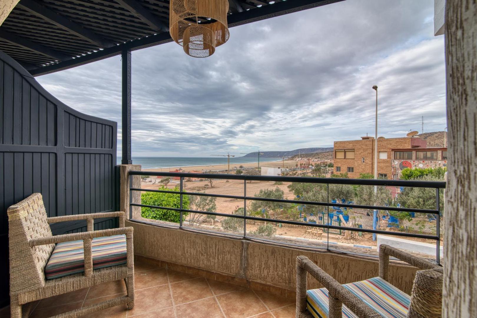 Pearl Surf Camp Morocco Hotel Imi Ouaddar Eksteriør billede